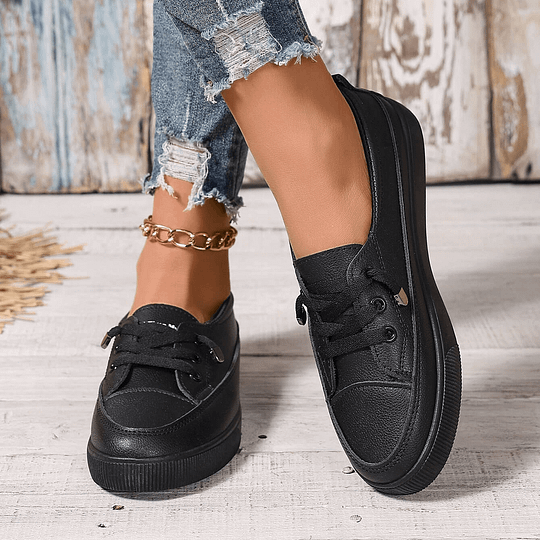 CHLOE – STREET CHARM SNEAKERS