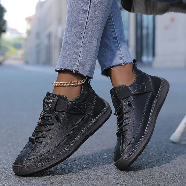 LEONA – BLACK CASUAL COMFORT WALKING SHOES