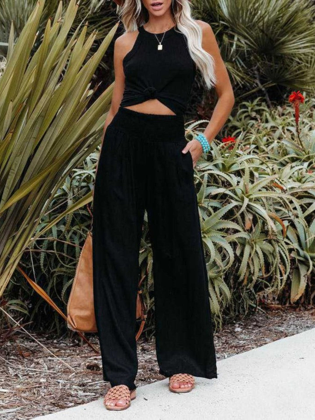 MICHELLE – RELAXED WIDE-LEG PANTS