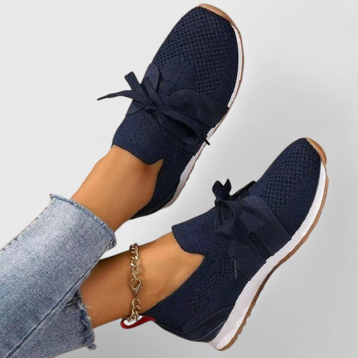 HAZEL – BREEZY LACE-UP SNEAKERS