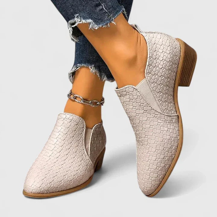 ABBY – CHIC WOVEN ANKLE BOOTIE