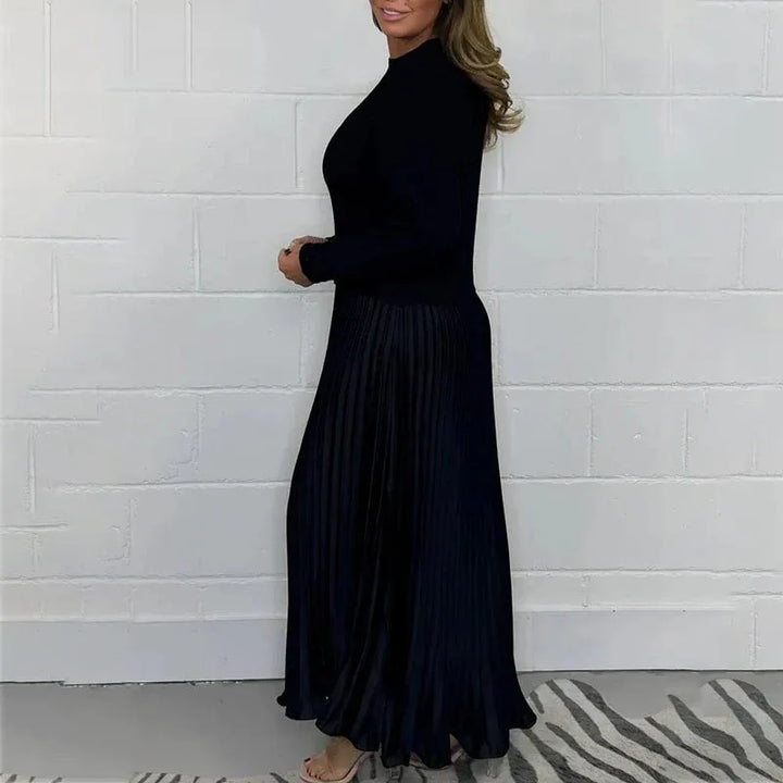 BRIELLE – ELEGANT PLEATED SWEATER DRESS